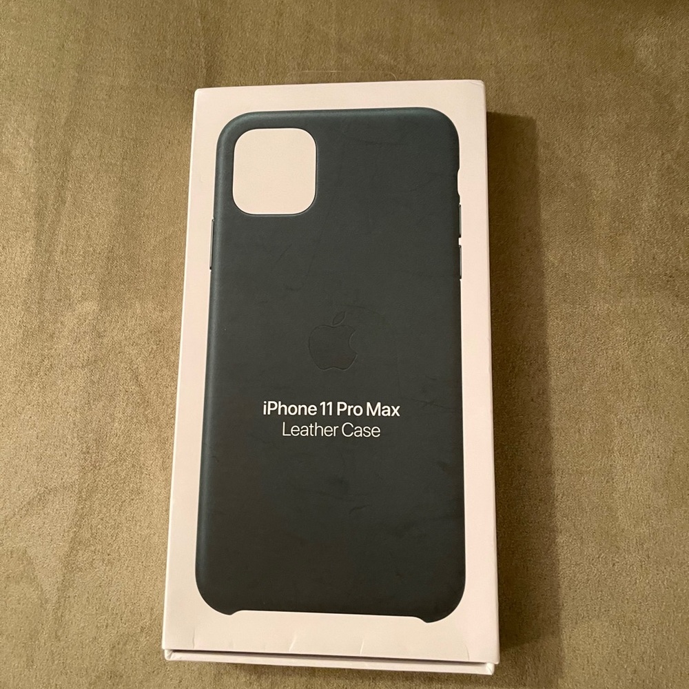 Apple leather case iPhone 11 Pro Max